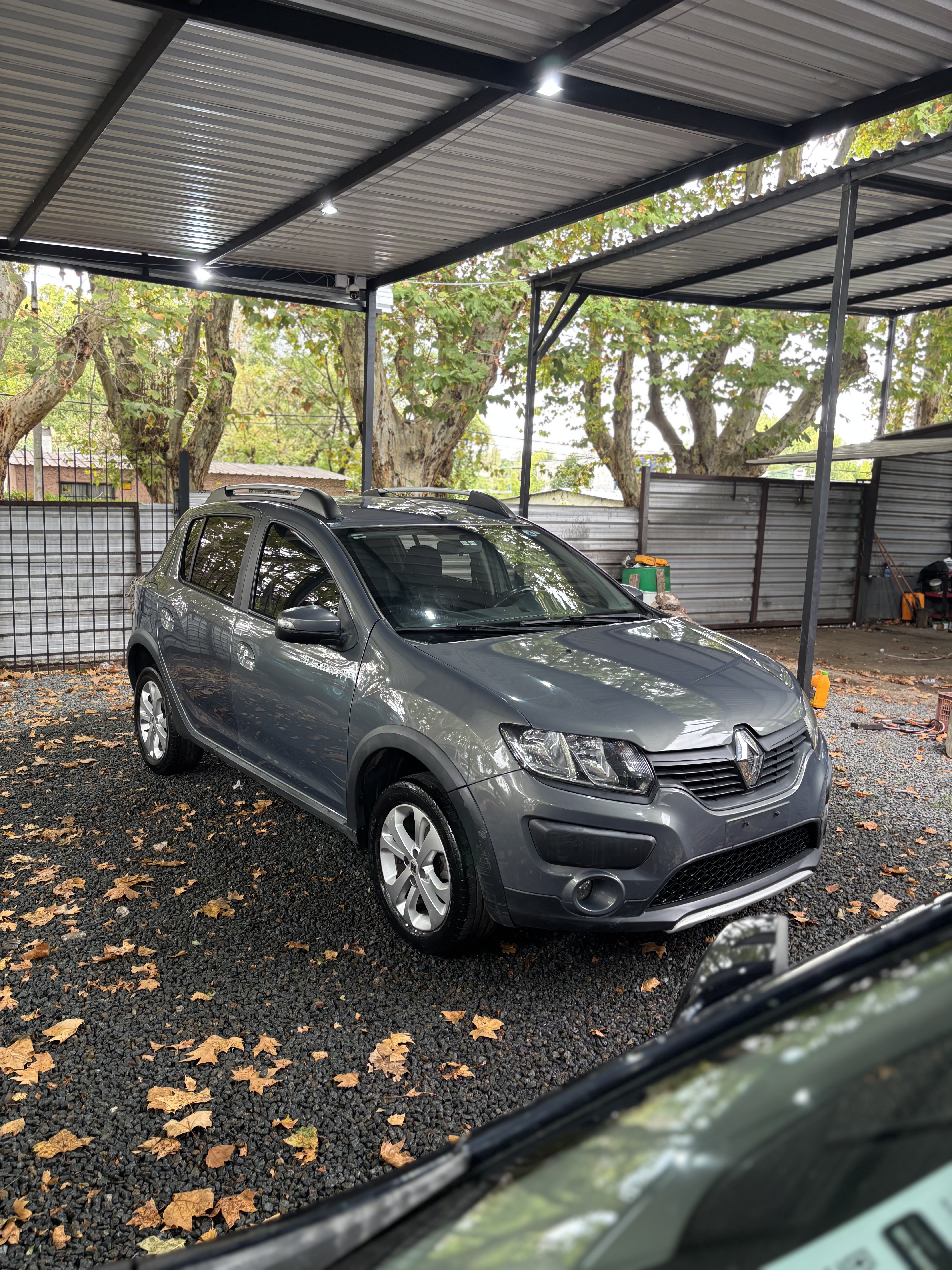 Renault Sandero foto 3