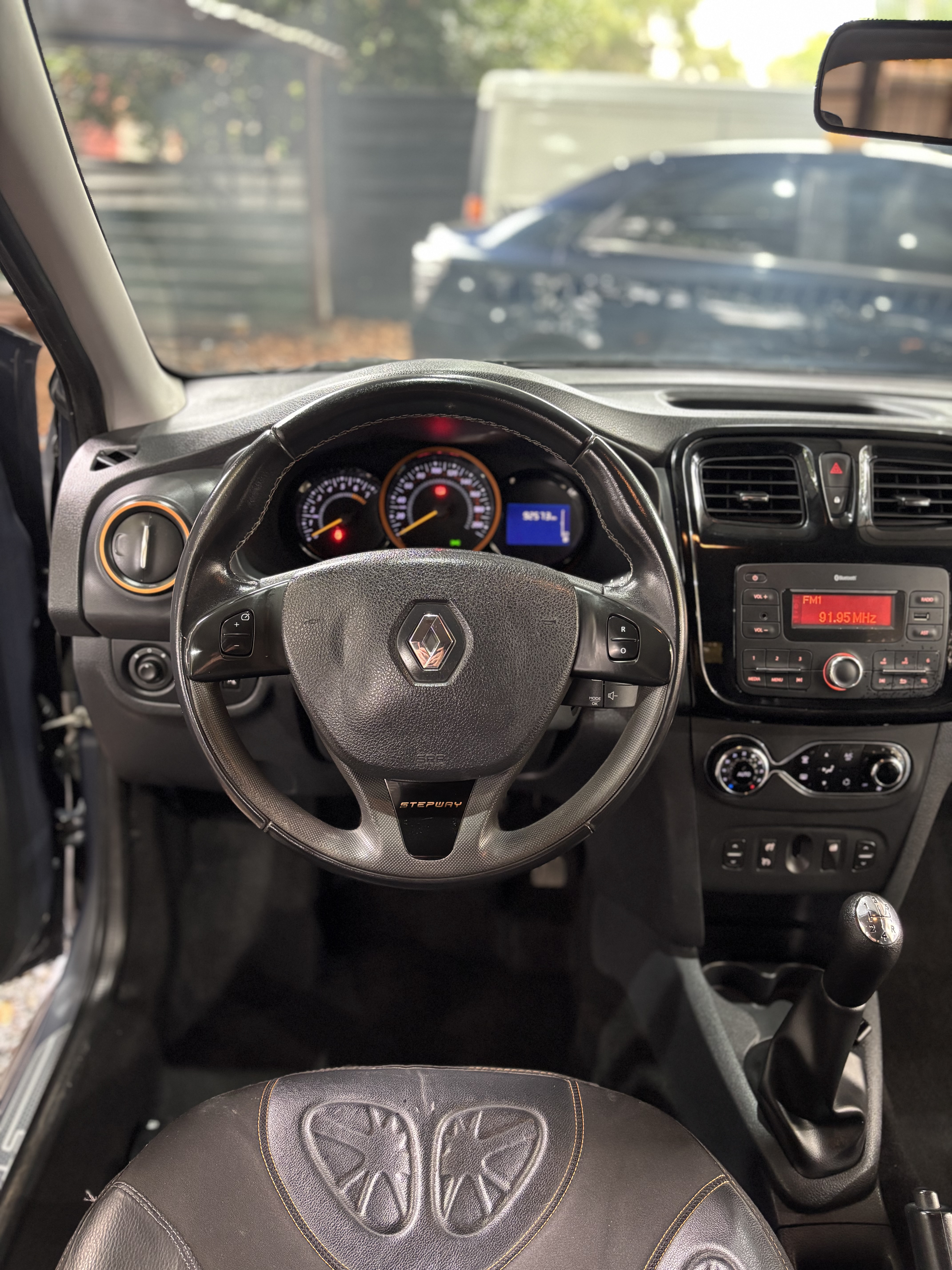 Renault Sandero foto 7