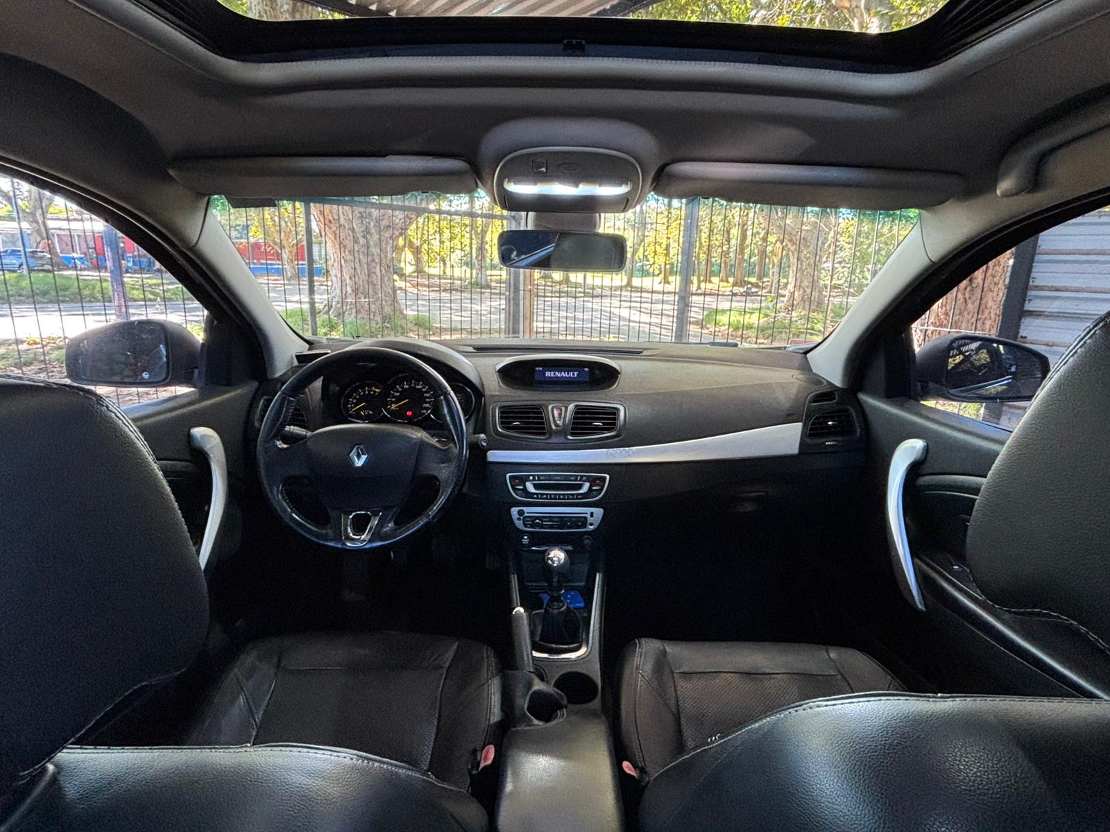 Renault Fluence foto 8