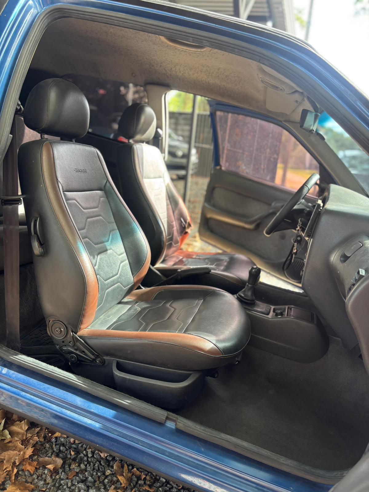Volkswagen Gol foto 10