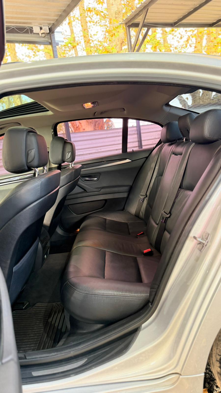 Bmw 528i foto 6