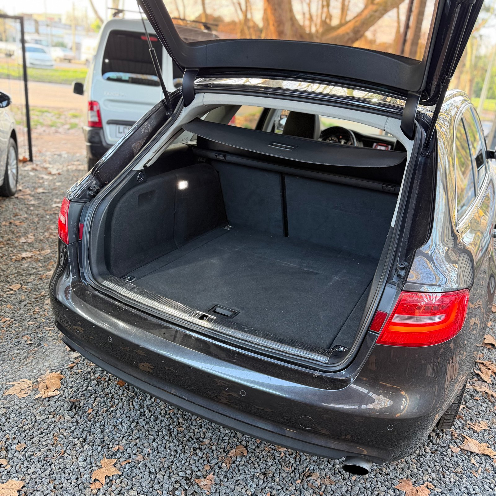 Audi A4 foto 14