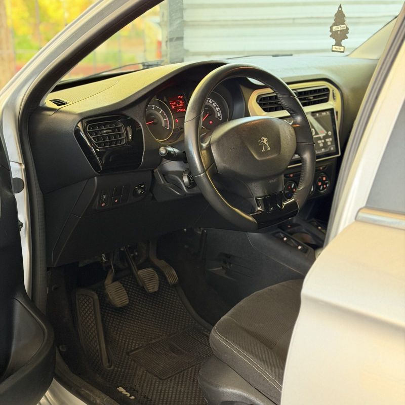 Peugeot 301 foto 6