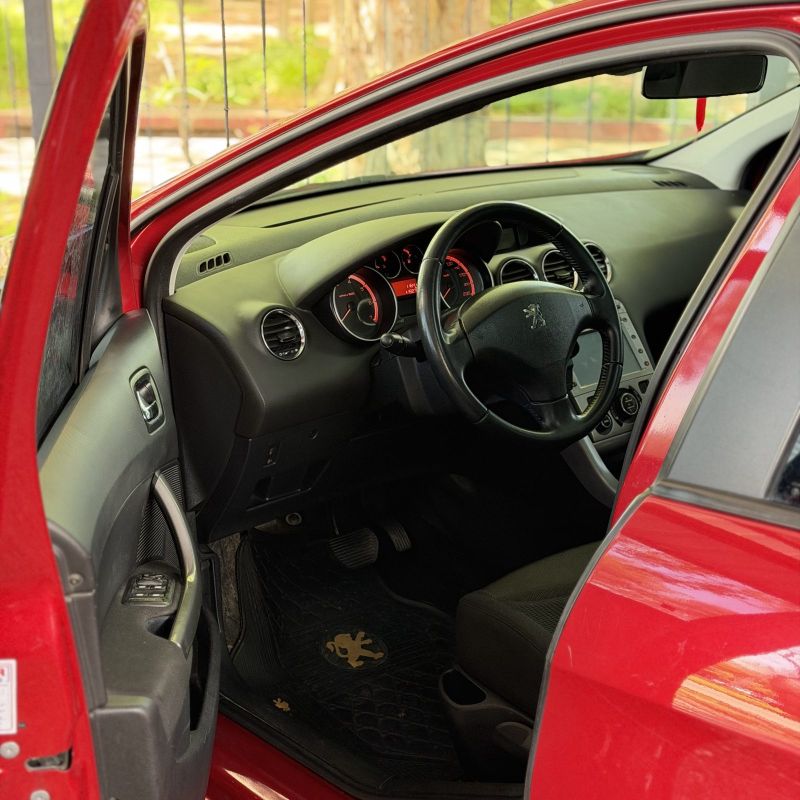 Peugeot 308 foto 6