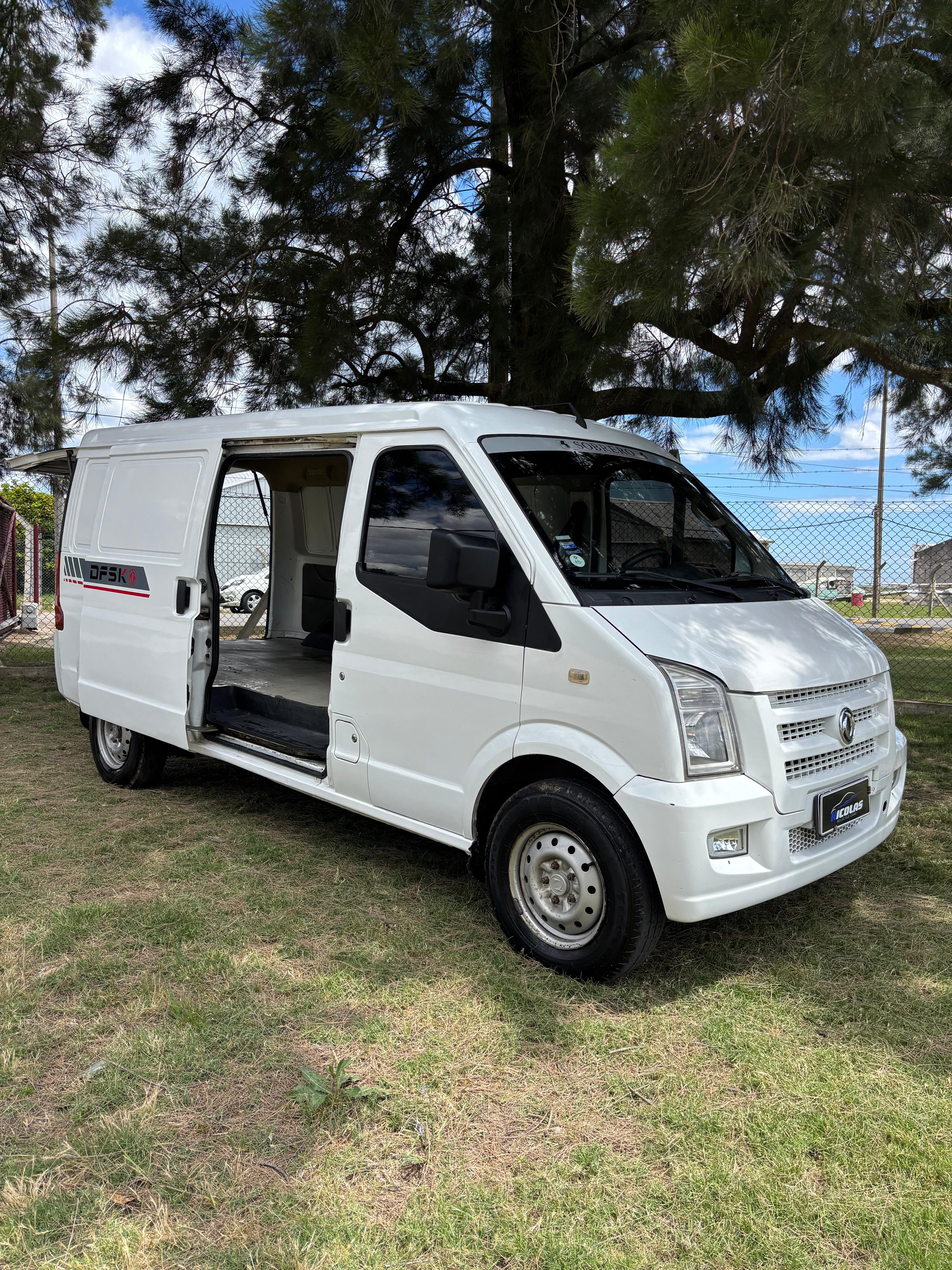 DFSK Cargo foto 9