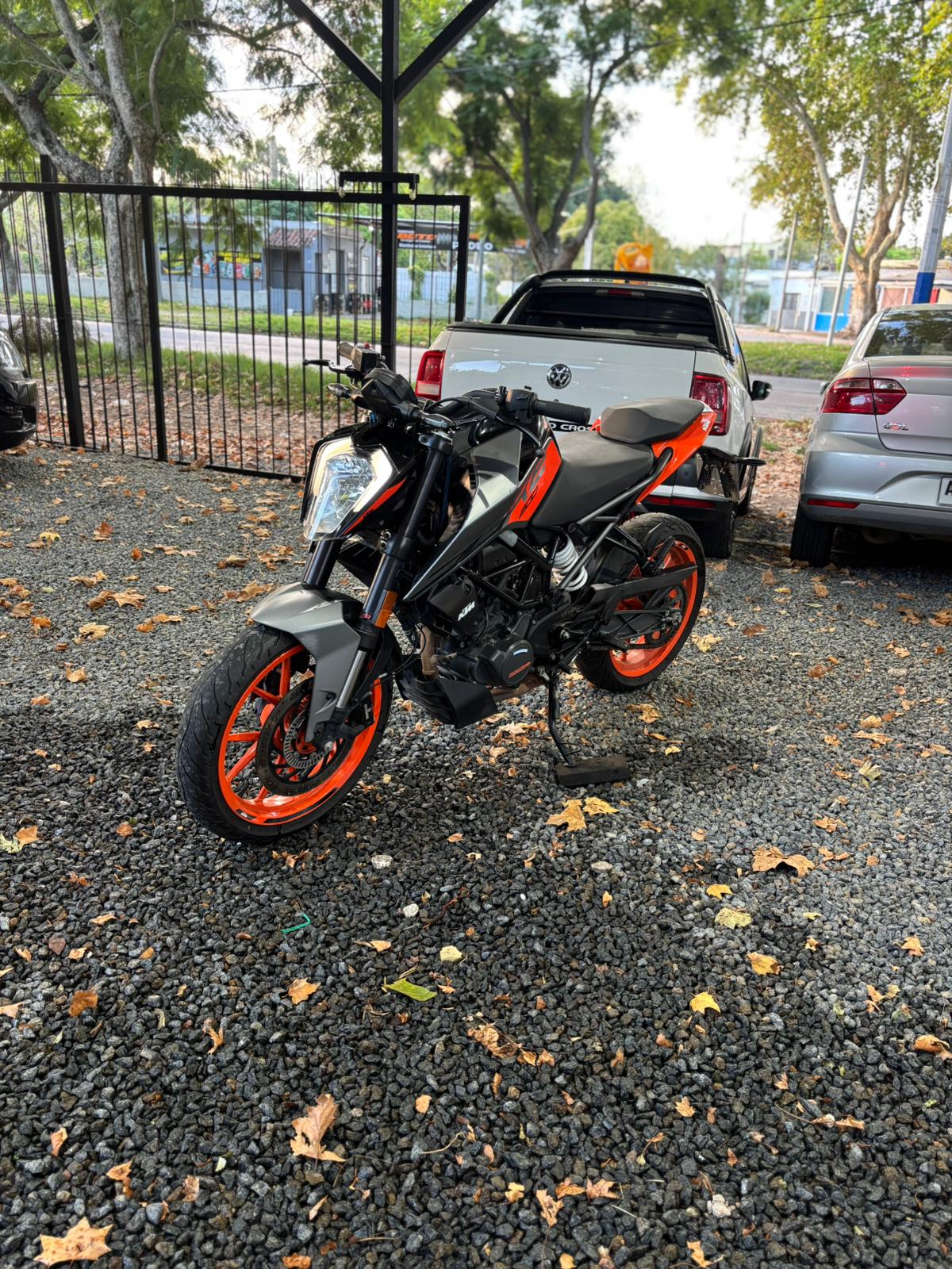 KTM Duke